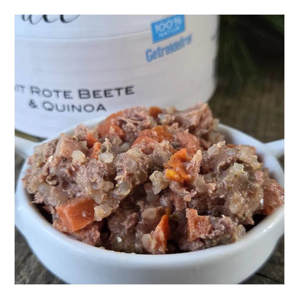 Brimo Pute mit Rote Beete Nassfutter – serviert in Schüssel, Putenfleisch mit Rote Beete sichtbar