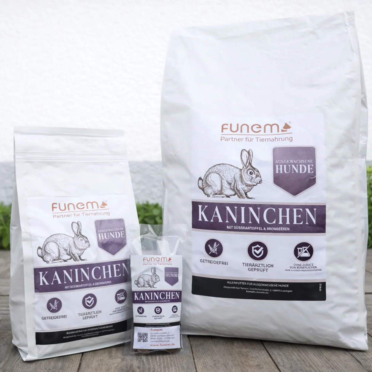 Hundefutter Kaninchen von funem in verschiedenen Verpackungsgrößen