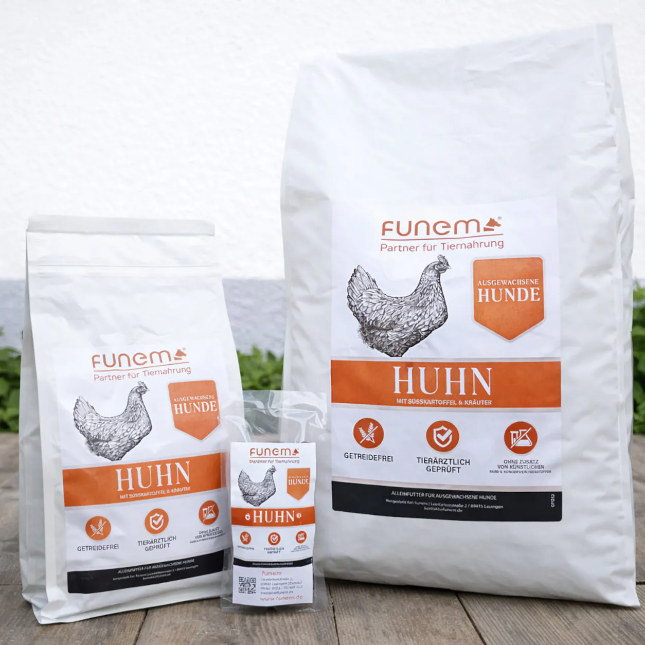Hundefutter Huhn von funem in verschiedenen Verpackungsgrößen